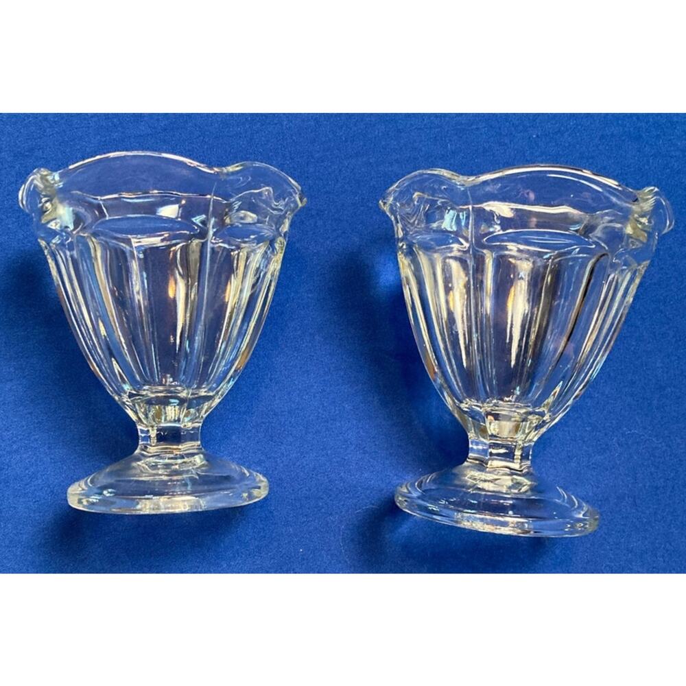 VTG Anchor Hocking Footed Sherbet Dessert Glass Dishes Tulip Shaped Ruffled Lip